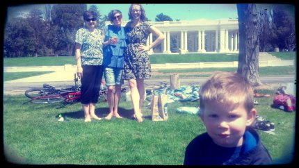 965003_10151370815975703_62111715_o